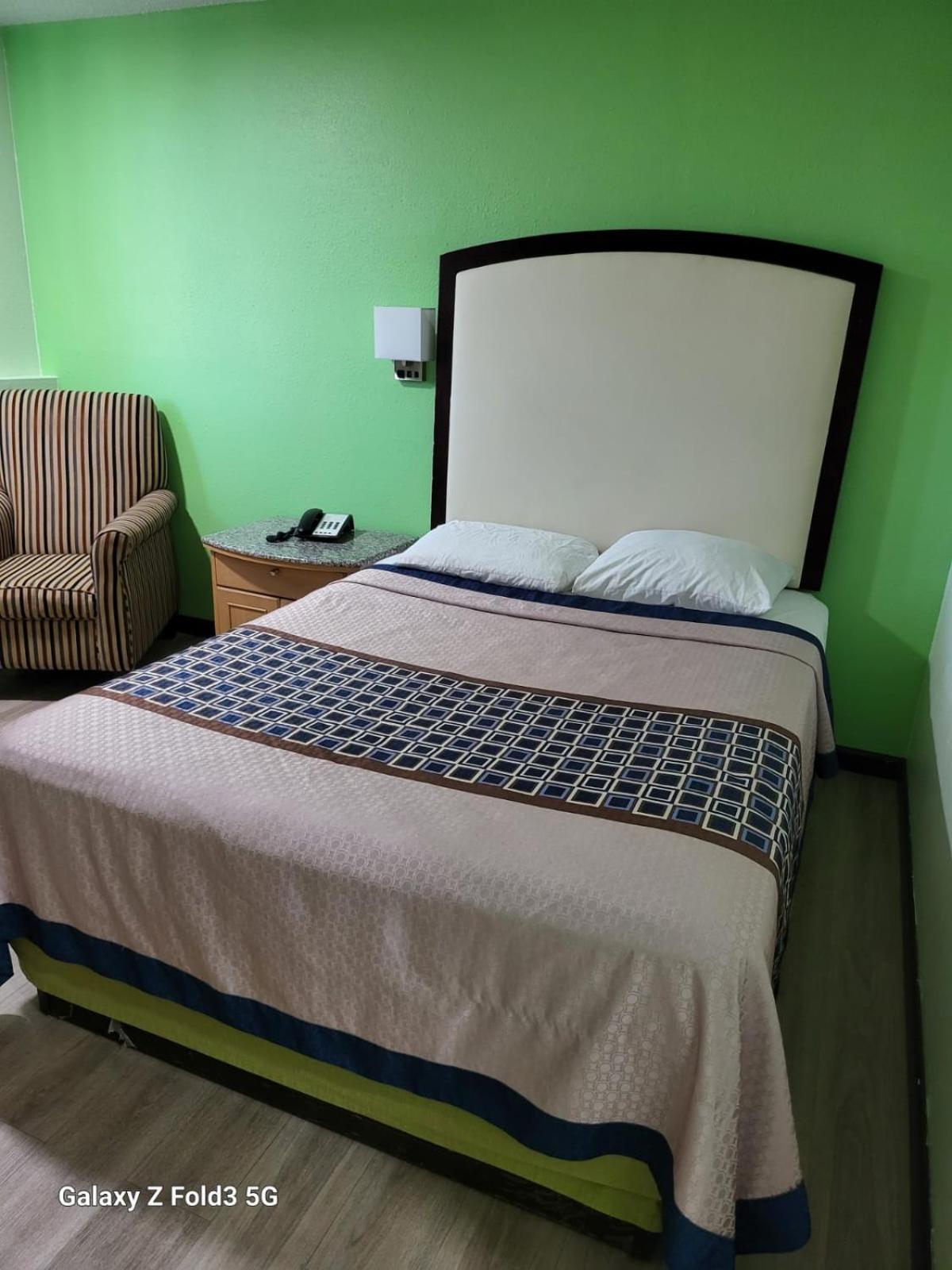 Value Inn & Suites Salina Εξωτερικό φωτογραφία